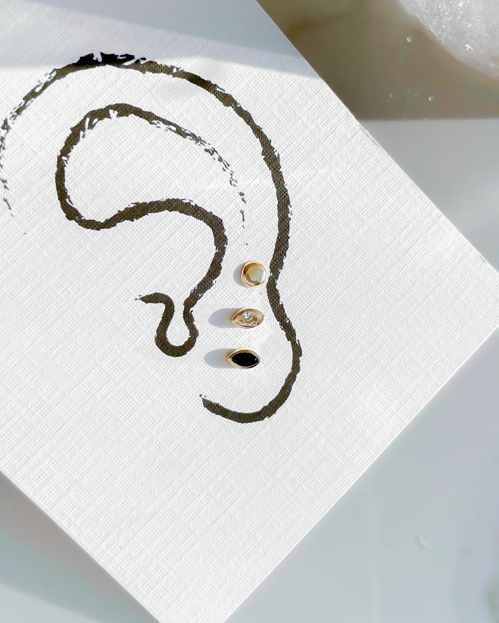 DIAMOND MARQUISE // flat back studs - Image 3