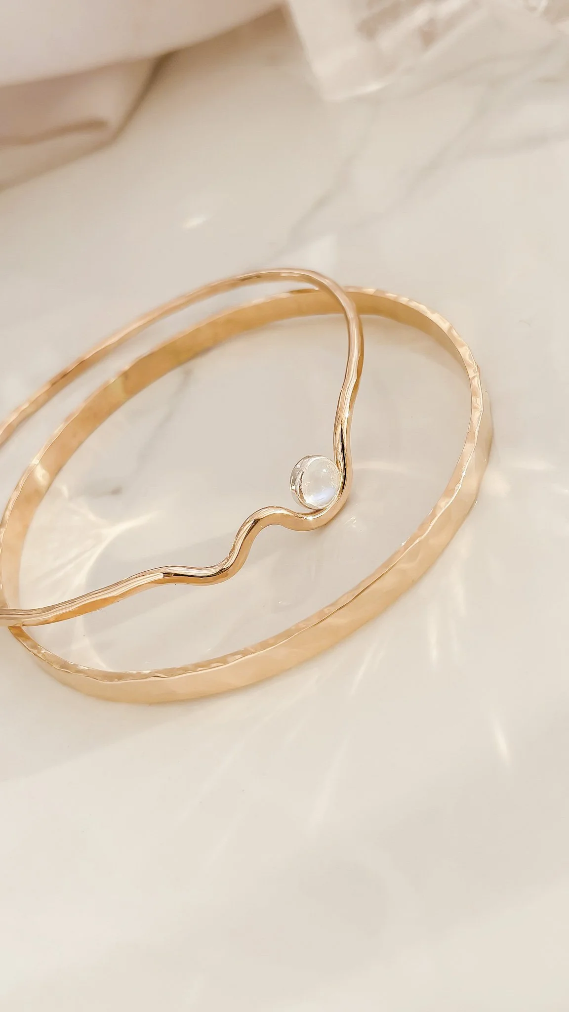 ESTIVA// wave bangle - Image 9