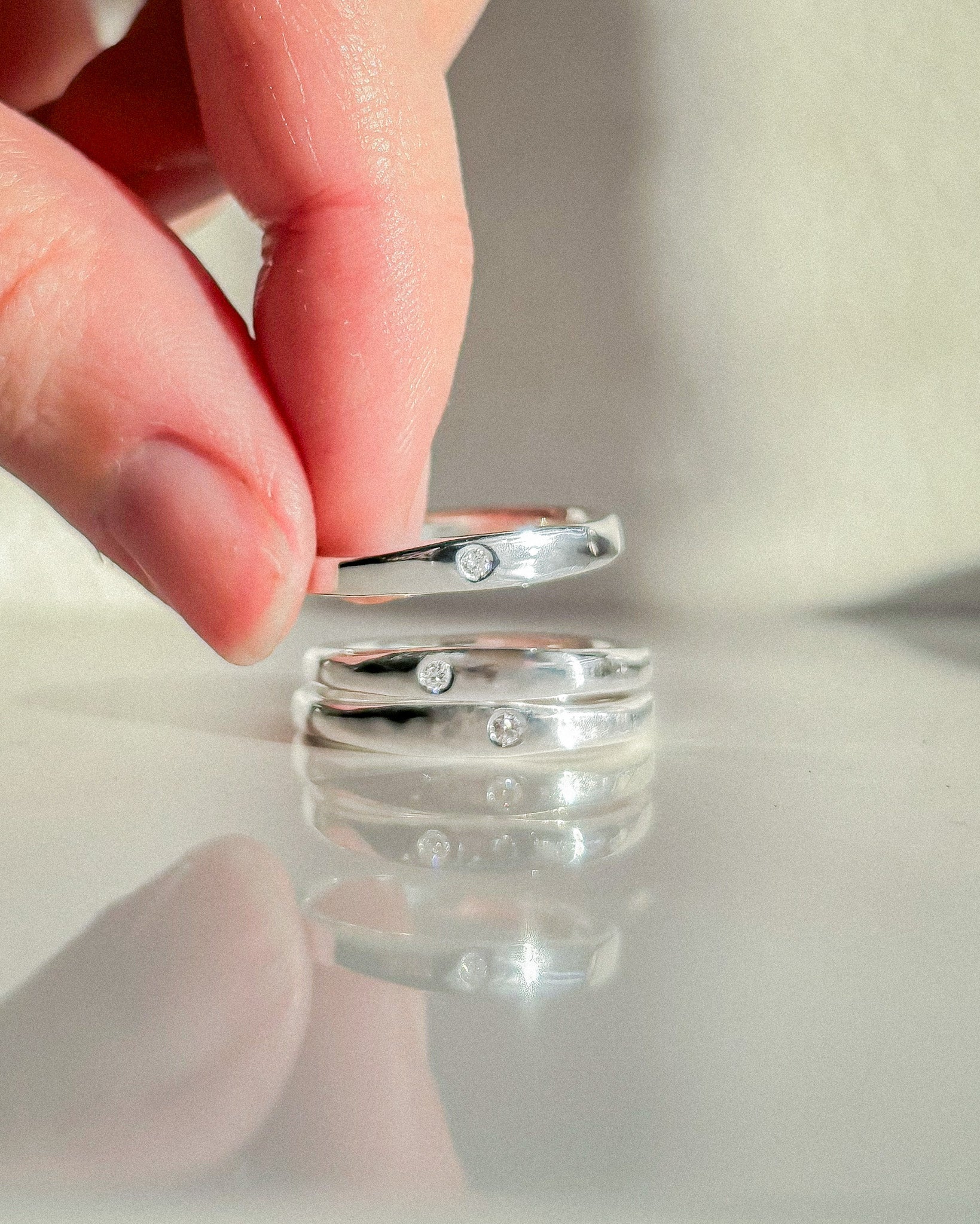 SIGNET SLICE// tiny diamond stacker - Image 4