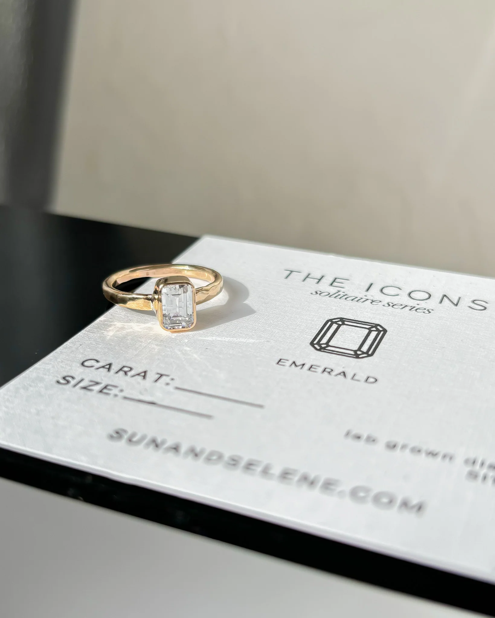 THE ICONS // EMERALD - Image 14
