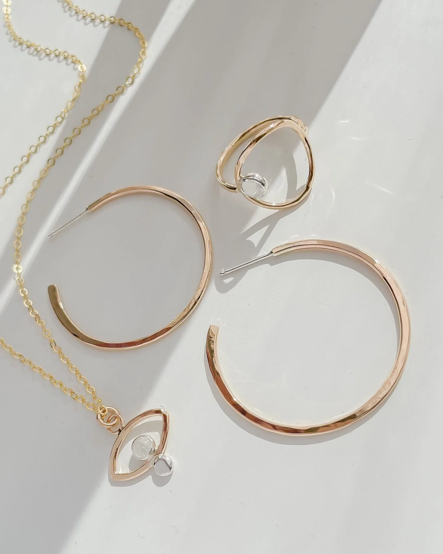 THE NAKED HOOPS - Image 8