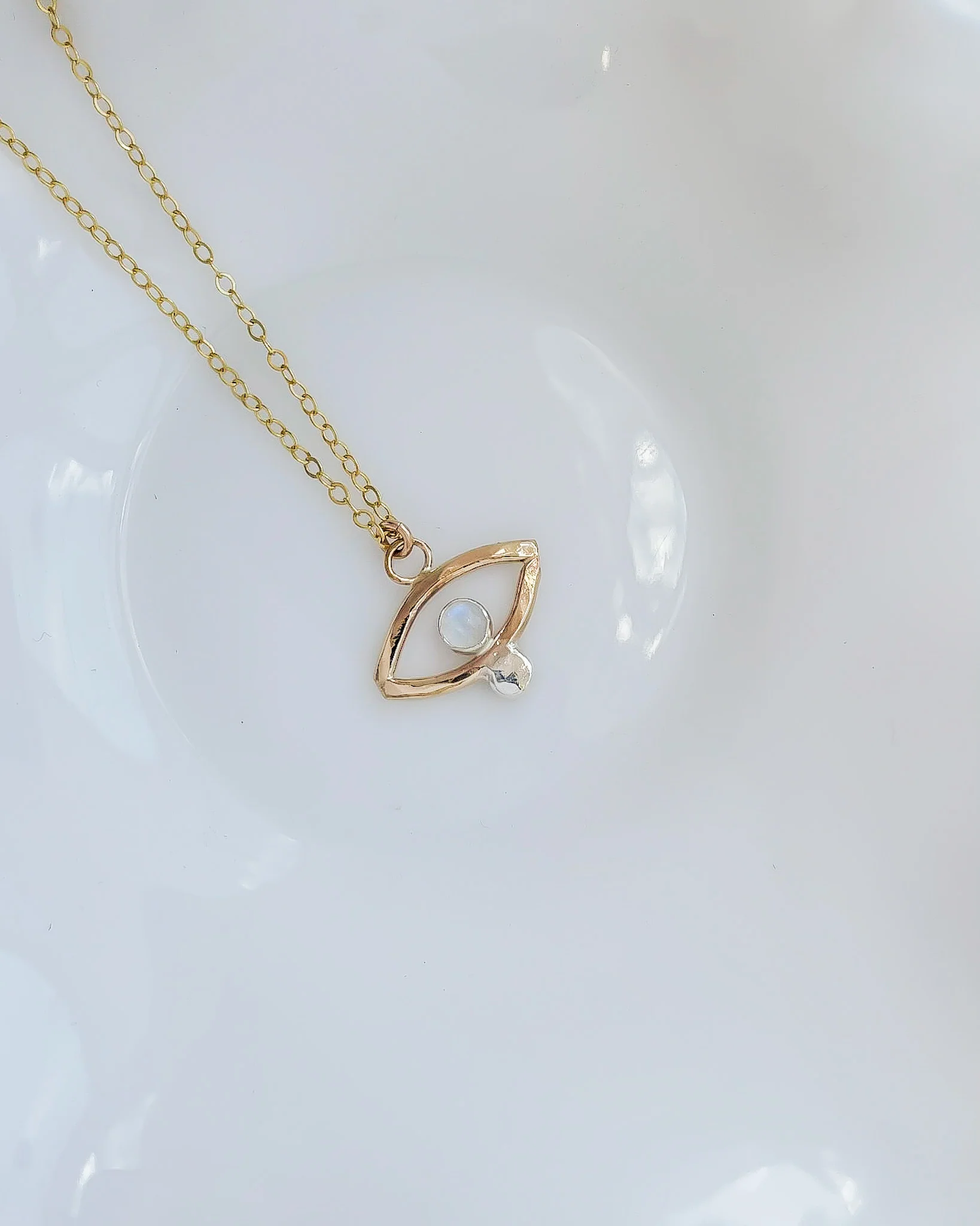 WADJET// eye of Ra - Image 5